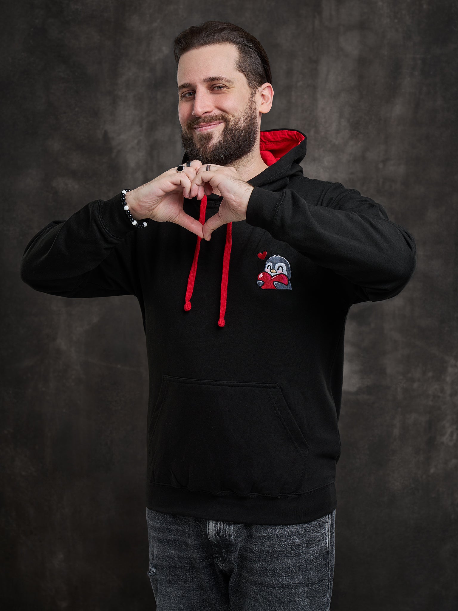 Nessaj Emote pulóver