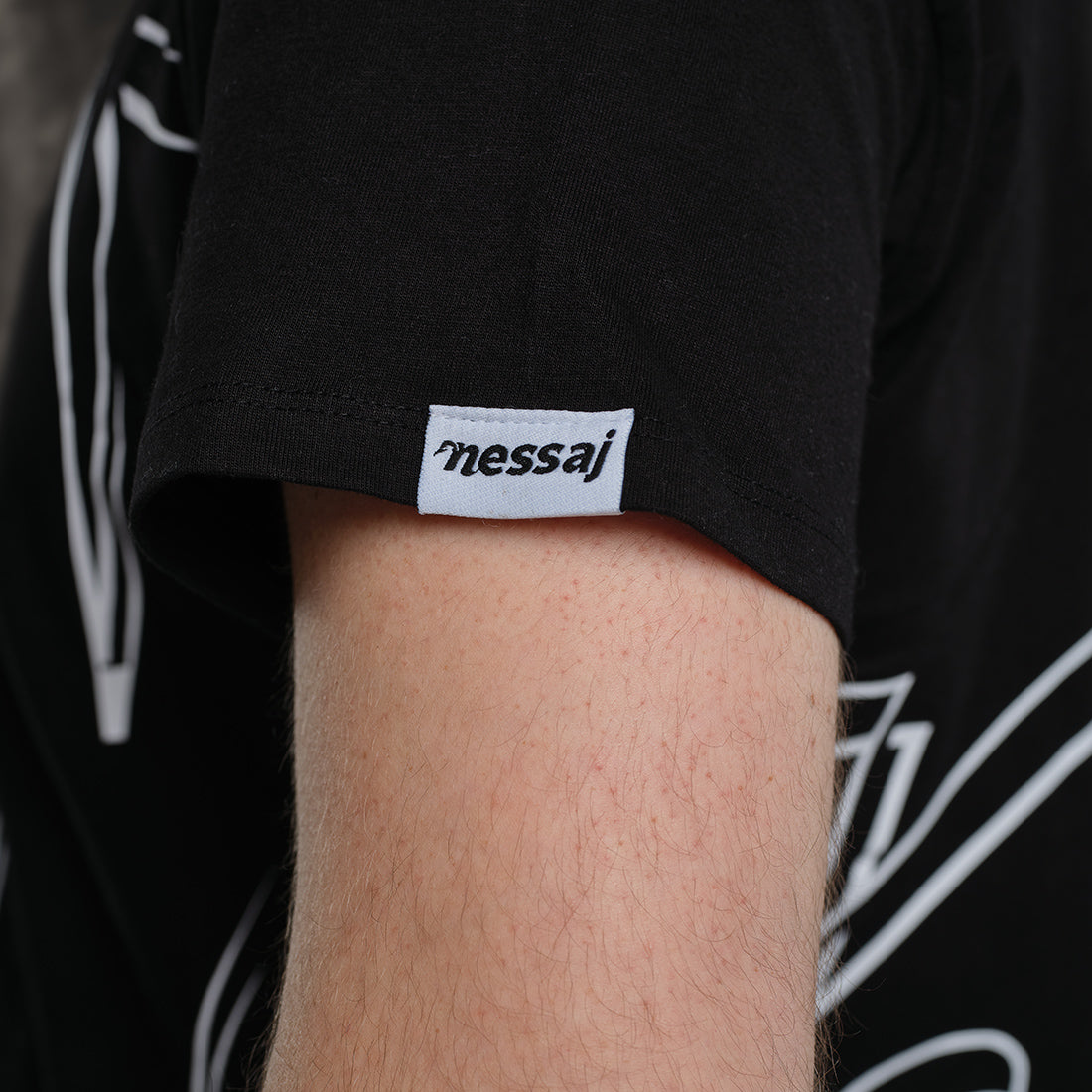 NESSAJ PÓLÓ